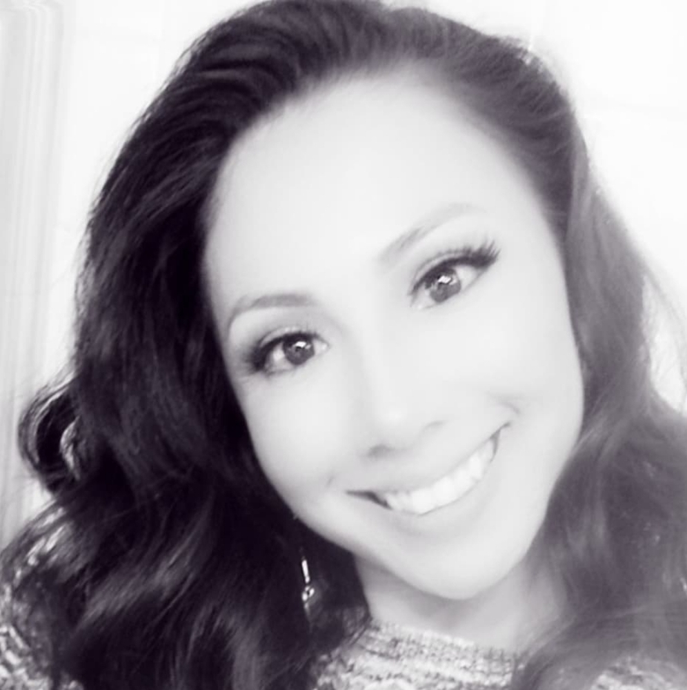 Meet your Posher, Daniela